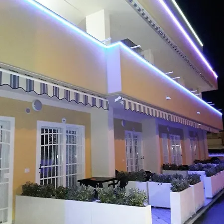 Mene Apart Otel Ardea