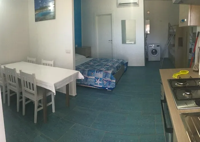 Ξενοδοχείο με διαμερίσματα Mene