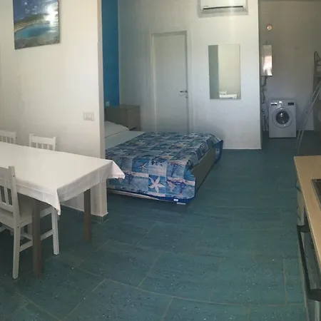 Aparthotel Menè