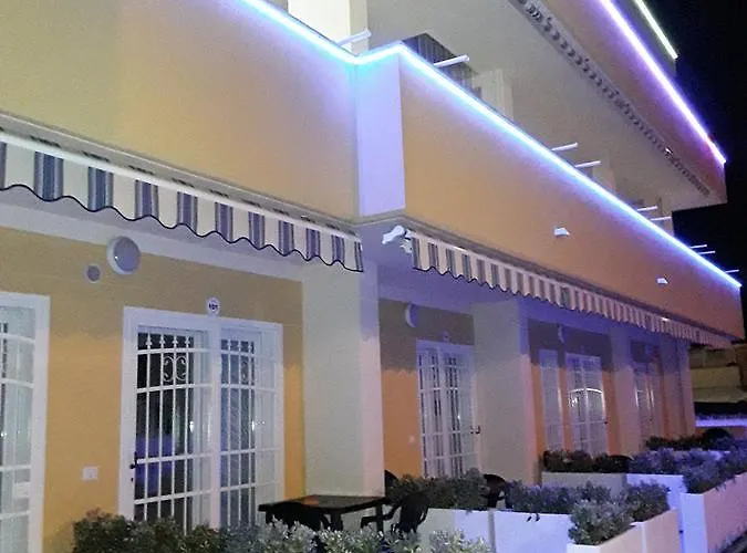 Mene Apart Otel Ardea